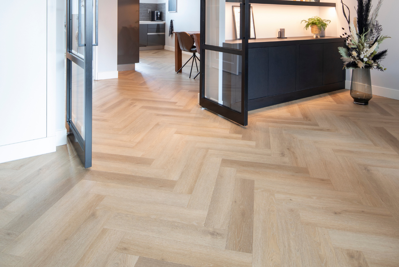 visgraat-pvc De specialist in vloerafwerkingen en pvc vloeren